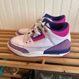 Air Jordan 3 Retro GS White/Crimson-Pink Sneakers Size 5Y